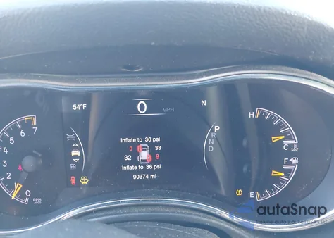 2020 Jeep Grand Cherokee Upland 4X4 from USA, damaged, VIN 1C4RJFAG7LC134154